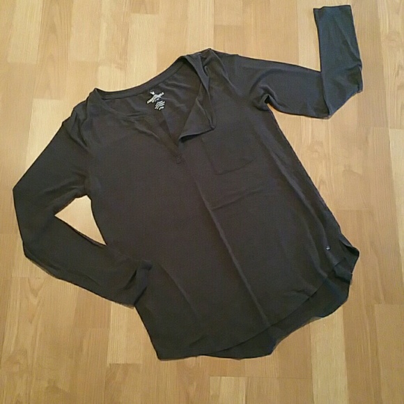 American Eagle Outfitters Tops - American Eagle Henley!